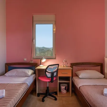 Villa Familia Chania Stalos
