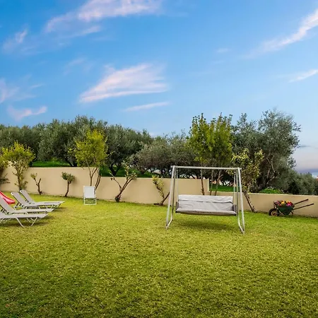 Familia Chania Villa *